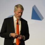 Michael Saylor, executivo da Strategy, em conferência sobre criptomoedas