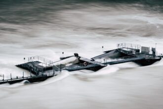 Visualização de desastres climáticos e suas consequências econômicas