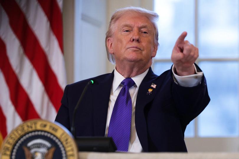 Donald Trump durante coletiva de imprensa na Casa Branca