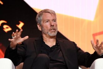 Michael Saylor discute a proposta BIP-110 e suas implicações para o Bitcoin.
