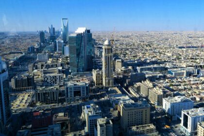 Tether expande negócios na Arábia Saudita com foco em tokenização de imóveis