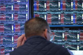 Queda das ações de criptomoedas após rejeição do Clarity Act no Senado dos EUA